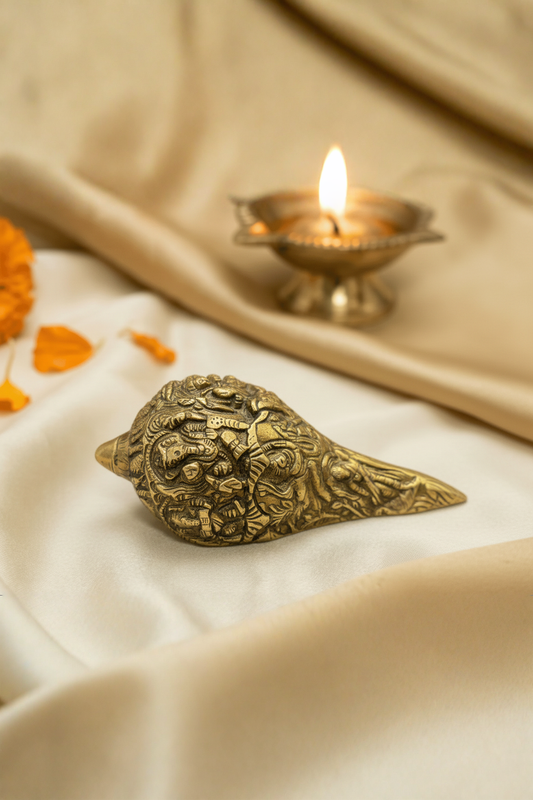 Pure Brass Shankh (Conch Shell) 750 gms | Handcrafted Pooja & Vastu Shankha